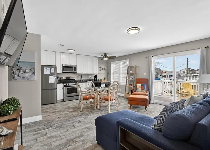 Radiant Beach Block Condo Parking Patio
